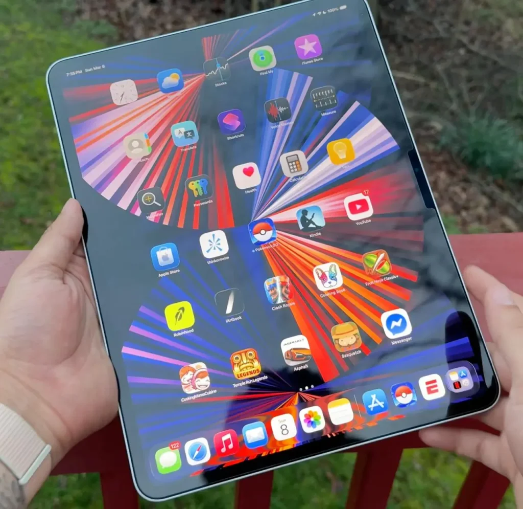 m5 ipad pro Outdoor Brightness Test